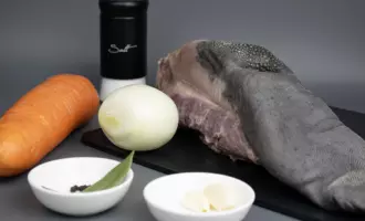 Рецепт: говяжий язык отварной, продукты