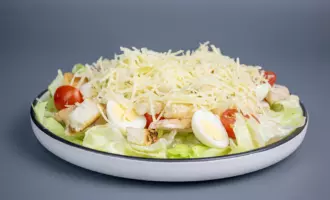 Салат Цезарь классический с курицей